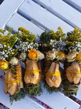 Load image into Gallery viewer, Pear, Palo Santo, Juniper, and Cinnamon Smudge Stick