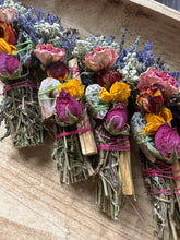 Load image into Gallery viewer, Geode, Sage, Lavender, Palo Santo and Rosemary Smudge Stick