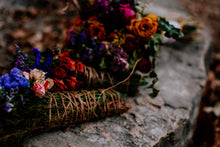 Load image into Gallery viewer, Wedding Garden Flower Dry Flower Bouquet, Boutonniere, Wedding Bouquet, Dried Flower Bouquet