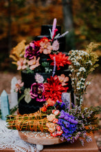 Load image into Gallery viewer, Wedding Garden Flower Dry Flower Bouquet, Boutonniere, Wedding Bouquet, Dried Flower Bouquet