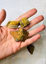 Load image into Gallery viewer, Tiger Eye Raw