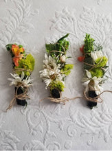 Load image into Gallery viewer, Black Tourmaline, Palo Santo, Sage, Rosemary and Wild Flower Smudge Bundle