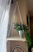 Load image into Gallery viewer, Floating Shelf