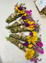 Load image into Gallery viewer, Desert Rose White Sage, Rosemary and lavender Floral Smudge Wand Set