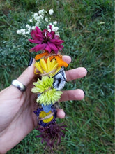 Load image into Gallery viewer, Agate Geode, Palo Santo, Sage, Rosemary, Lavender And Flower Smudge Wand