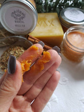 Load image into Gallery viewer, Warming Muscle Salve Rub