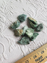 Load image into Gallery viewer, Fuchsite