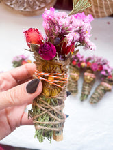 Load image into Gallery viewer, Kiwi, Mint, Palo Santo and Cedar Spring Smudge Stick