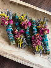 Load image into Gallery viewer, Fluorite Crystal Smudge Stick – Sage and Lavender Blend for Focus, Peace, and Spiritual Cleansing
