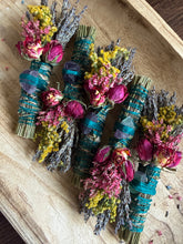 Load image into Gallery viewer, Fluorite Crystal Smudge Stick – Sage and Lavender Blend for Focus, Peace, and Spiritual Cleansing
