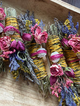 Load image into Gallery viewer, Desert Rose, Palo Santo, Sage, Rosemary and Lavender Smudge Stick
