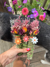 Load image into Gallery viewer, Colorful sage cleansing bundles with dried roses and daisy keychains
