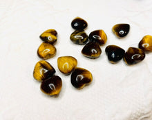 Load image into Gallery viewer, Tiger Eye Heart
