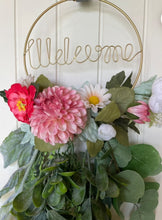 Load image into Gallery viewer, Floral welcome Wreath
