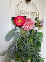 Load image into Gallery viewer, Floral welcome Wreath
