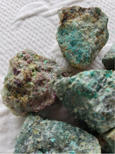 Load image into Gallery viewer, Chrysocolla
