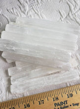 Load image into Gallery viewer, Selenite Wand
