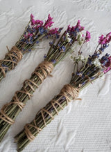 Load image into Gallery viewer, Lavender Incense Bouquet
